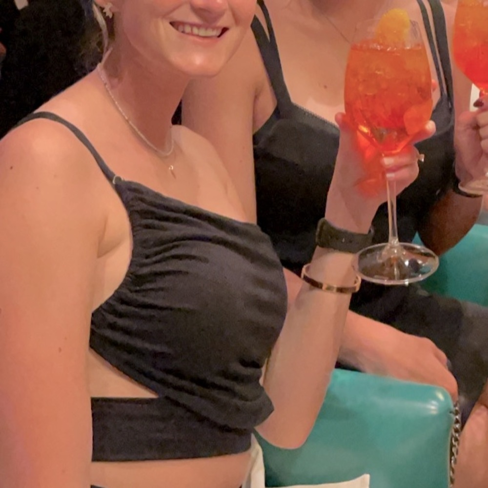 One-shoulder tank